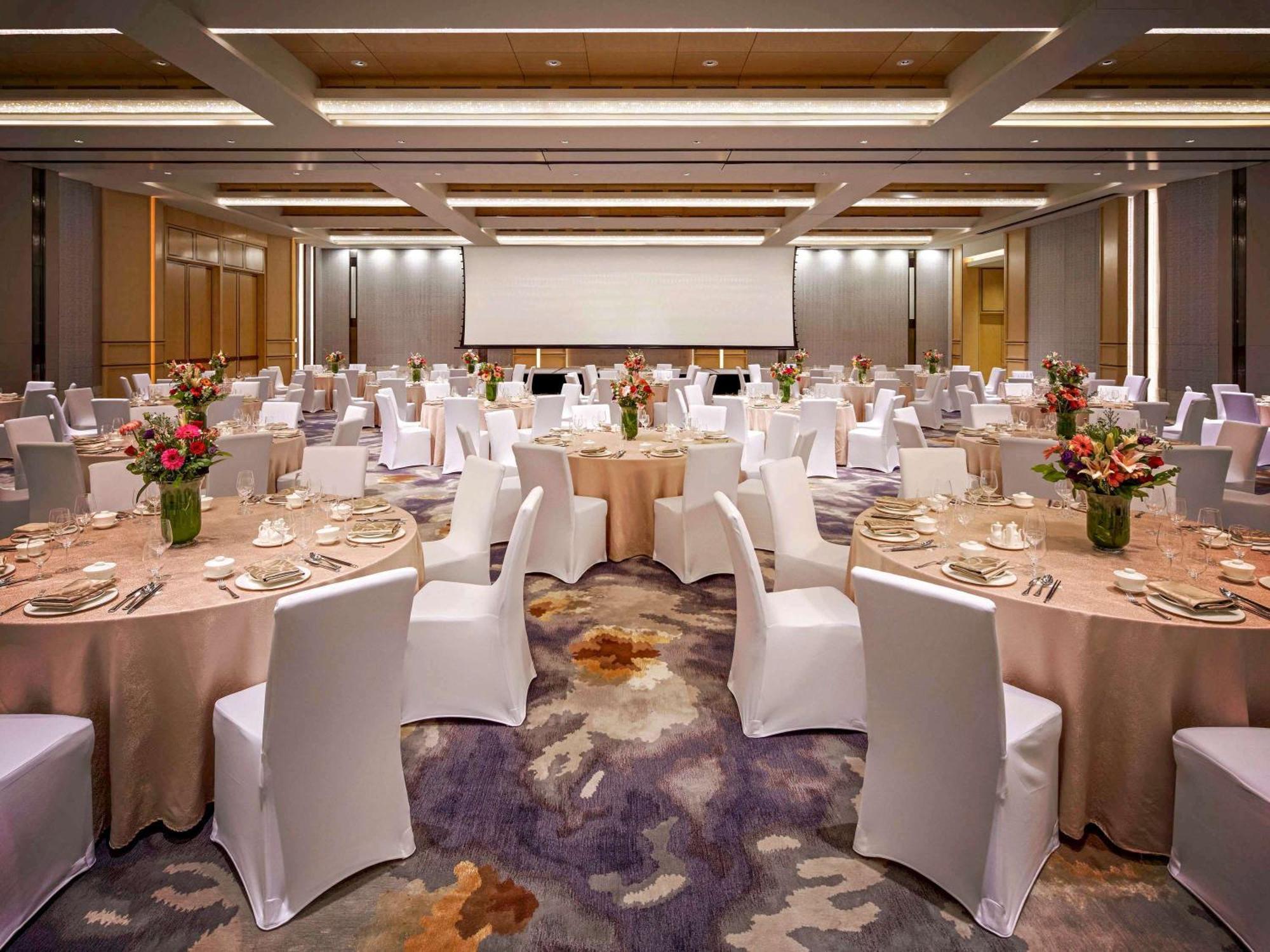 Sofitel Singapore City Centre Eksteriør billede